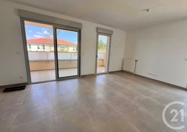 Appartement T2 à vendre - 2 pièces - 44,65 m2 - L Isle D Abeau - 38 - RHONE-ALPES